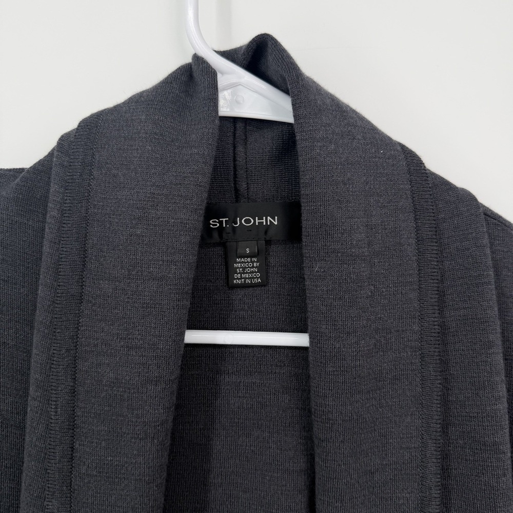 St. John Gray Open Front Cardigan Pockets Womens Size Small *See DESCRIPTION* - Picture 4 of 9